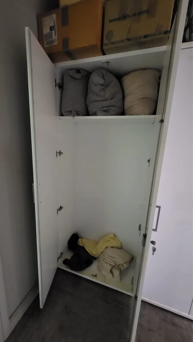 Lockable Wardrobe - Image 3