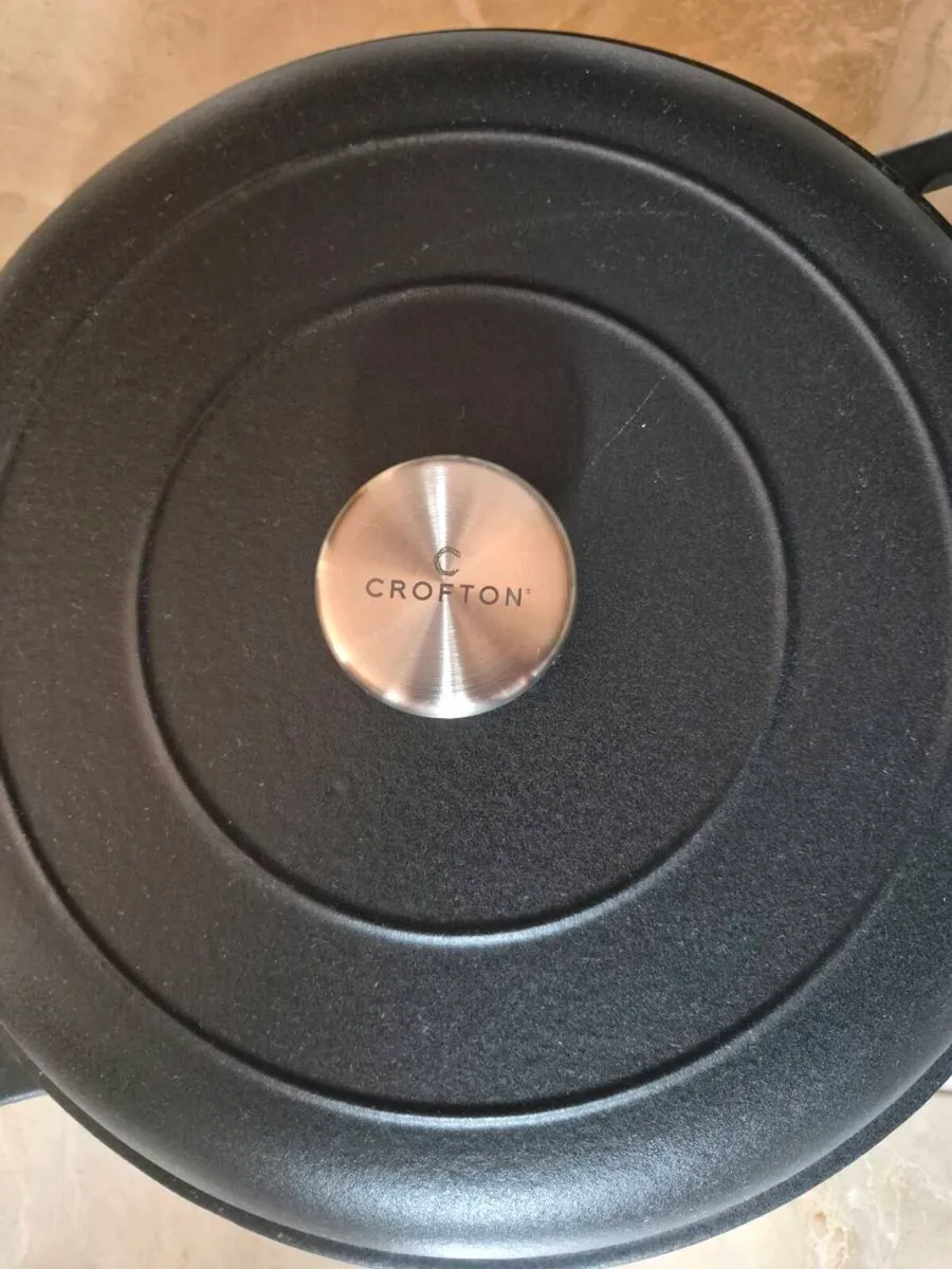 Crofton 3 Piece Cook Ware - Image 1