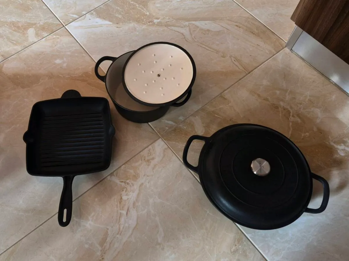 Crofton 3 Piece Cook Ware - Image 2