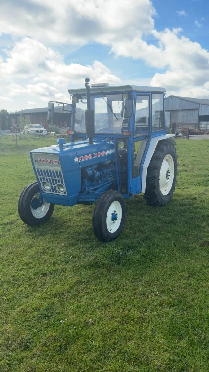 Tractor Ford 3000 - Image 1