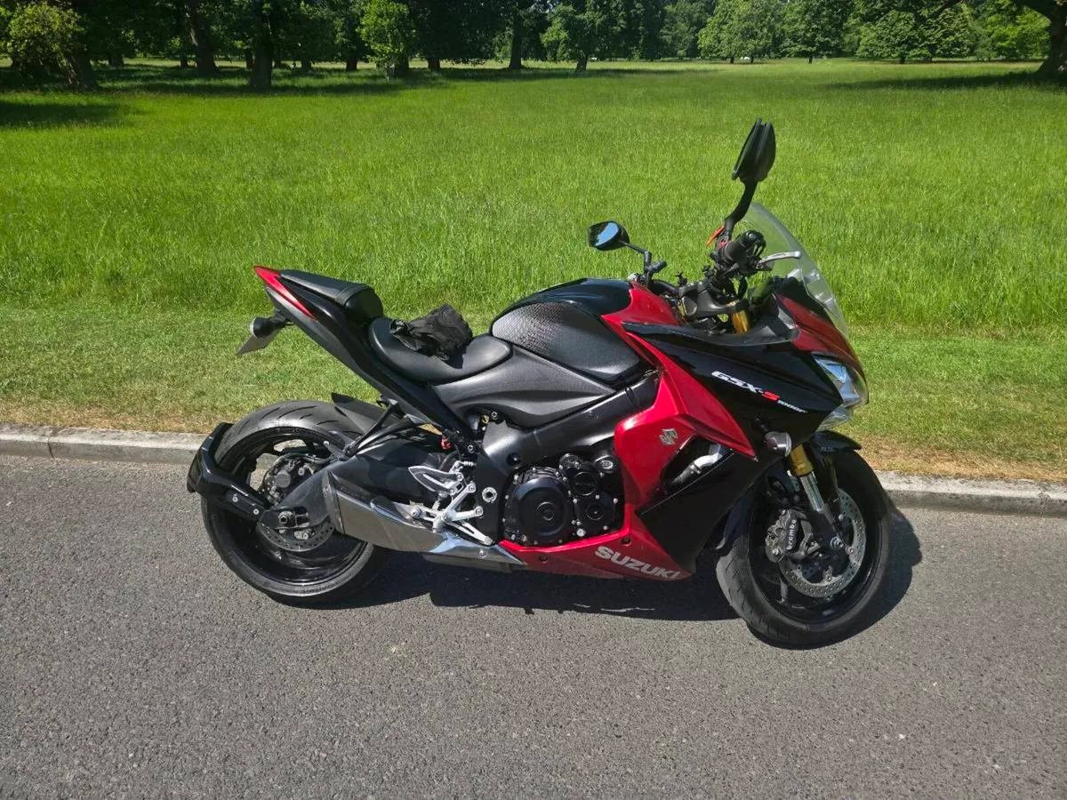 Suzuki GSXS 1000F - Image 4