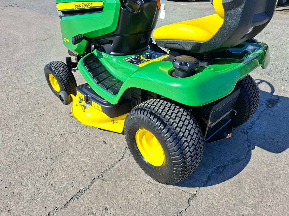 John Deere X350 mulch mower - Image 4