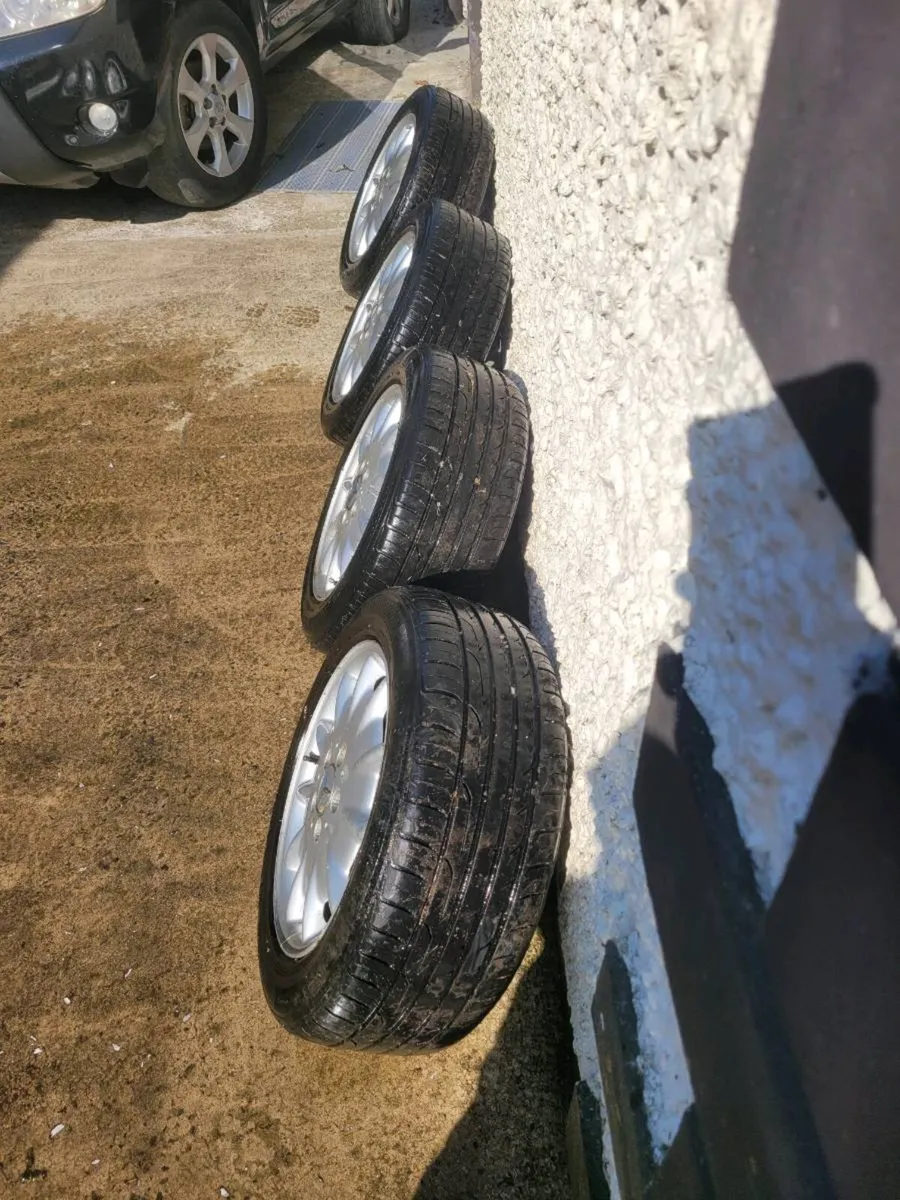 16-inch Mercedes-Benz OEM aluminum wheels - Image 2