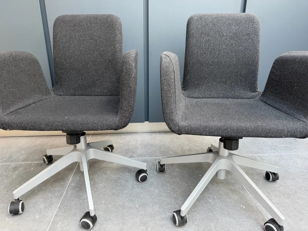 Office chairs, adjustable height, swivel chairs - Image 2