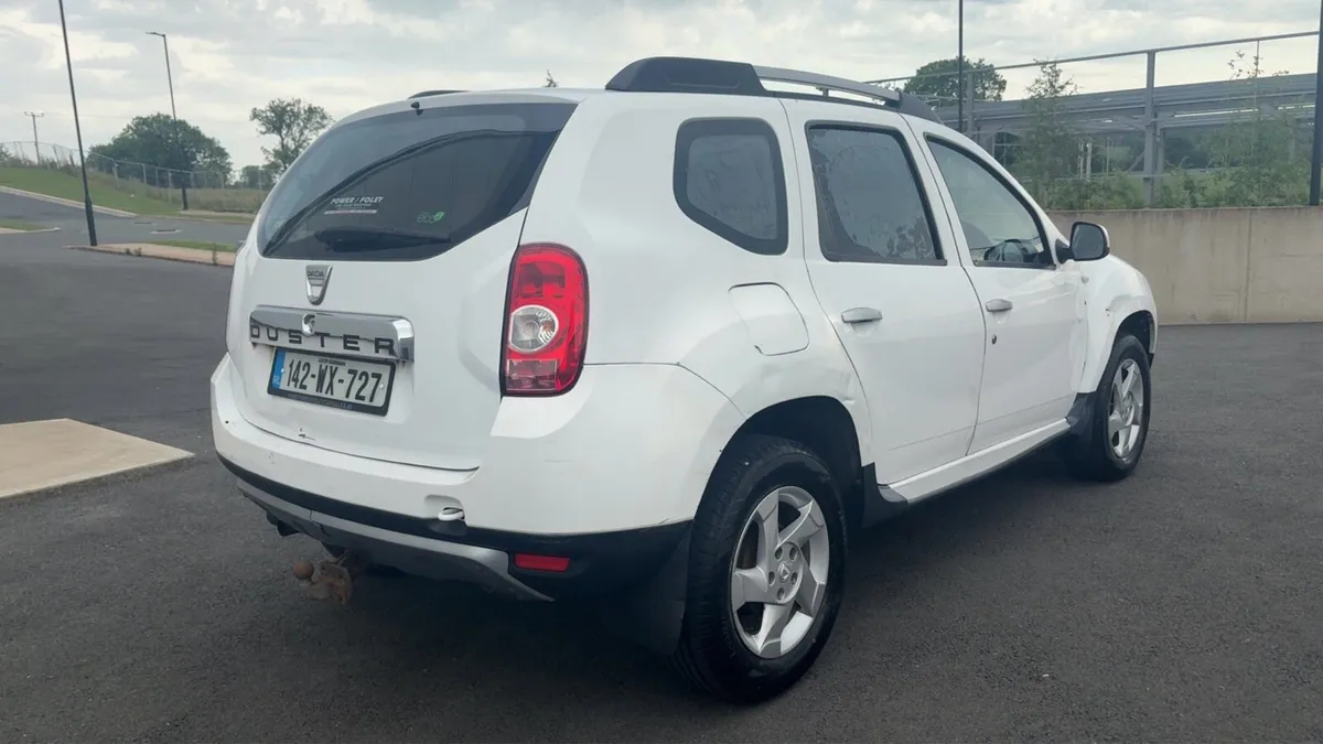 2014 Dacia duster NEW DOE 09/26 - Image 2