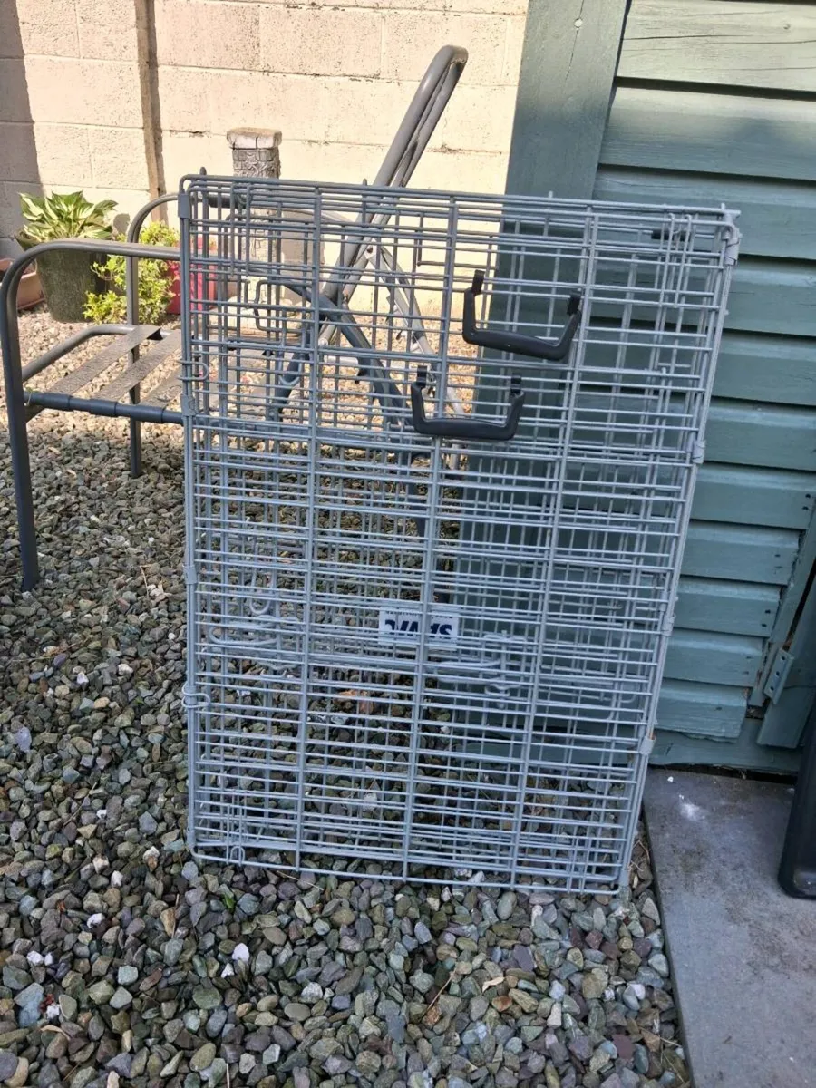 ​Savic Dog Crate - Medium size​ dog - Image 1