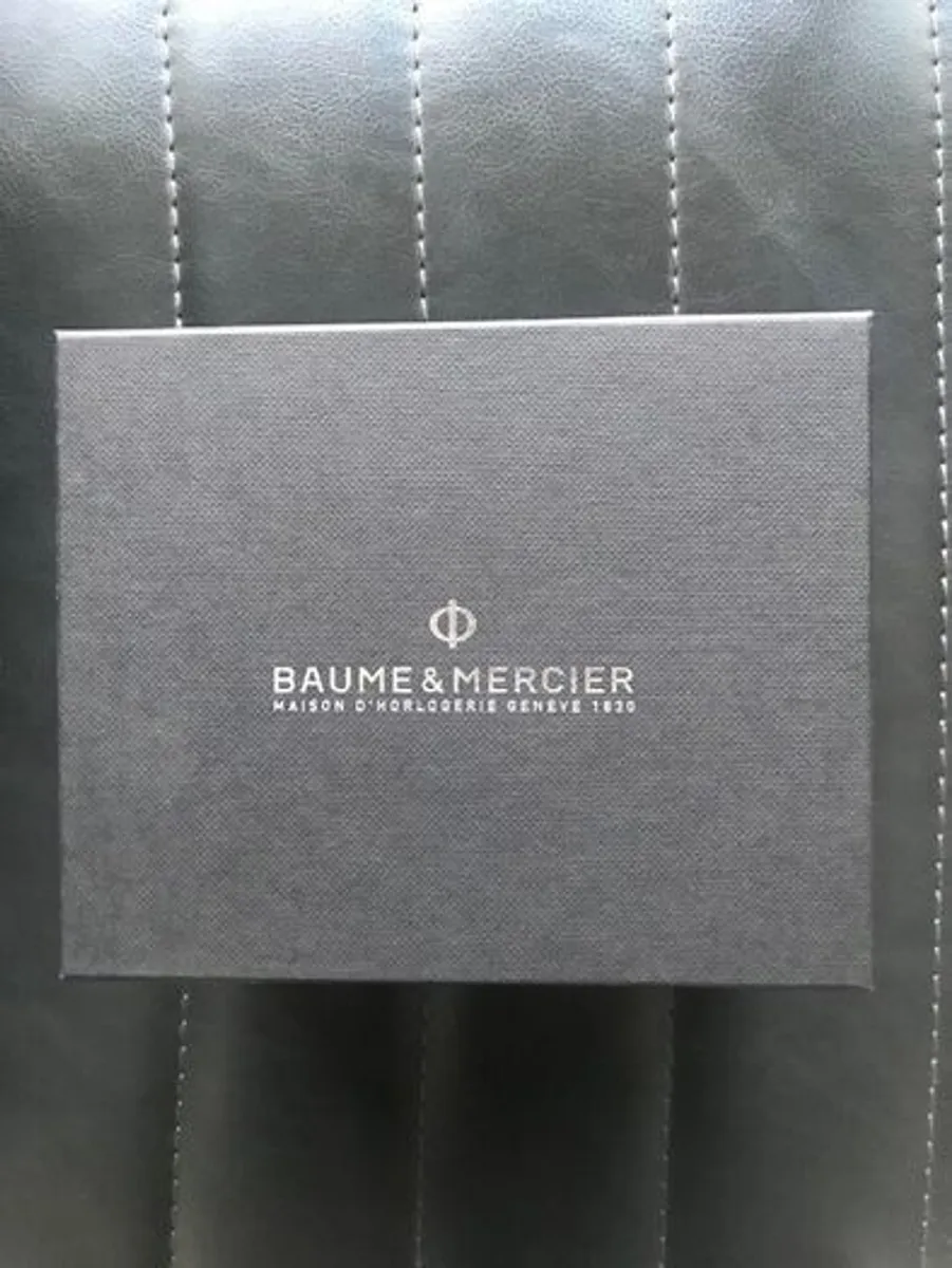 Brand-new Baume & Mercier watch Clifton Club 10412 - Image 4