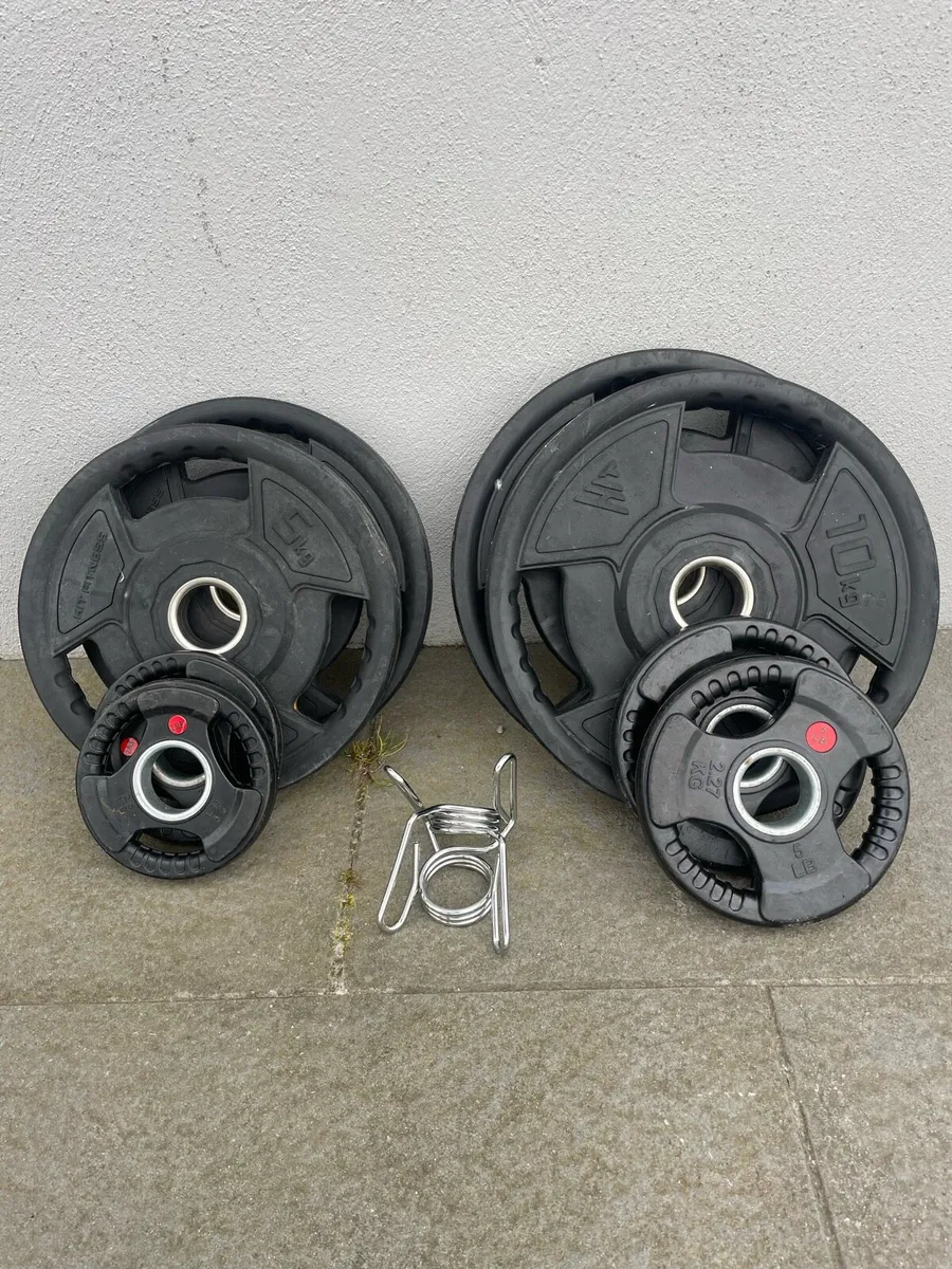 Olympic barbell and rubber plates (60kg total) - Image 3