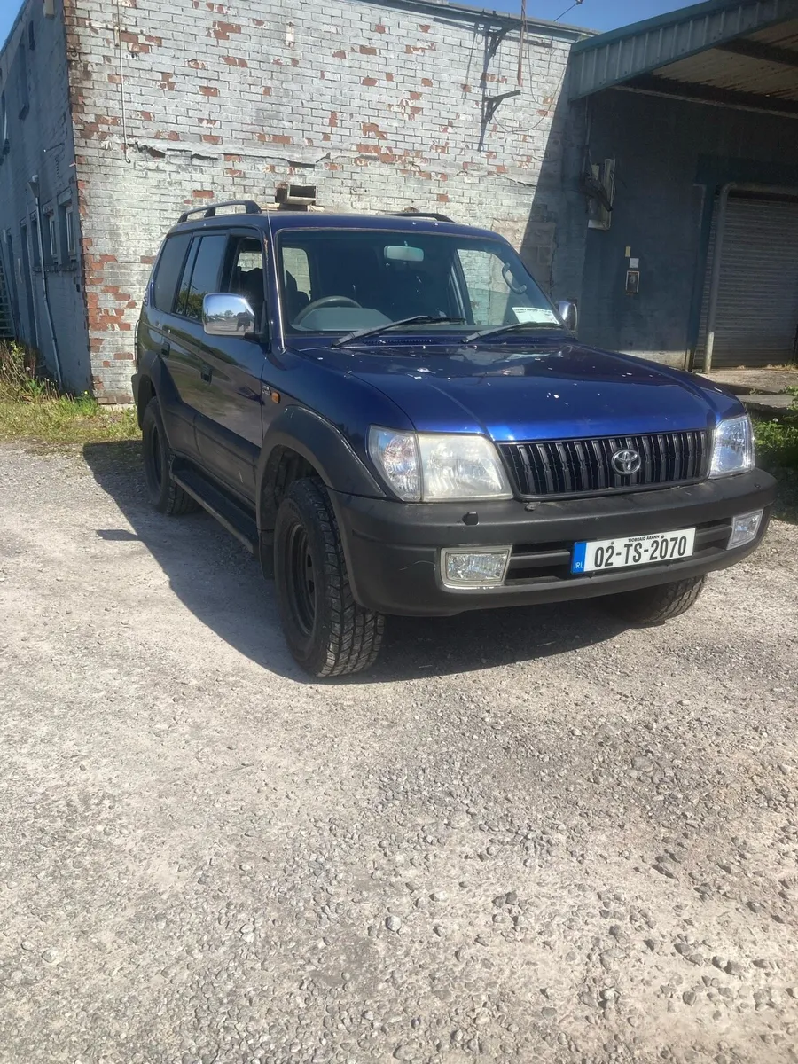 Toyota landcruiser - Image 3