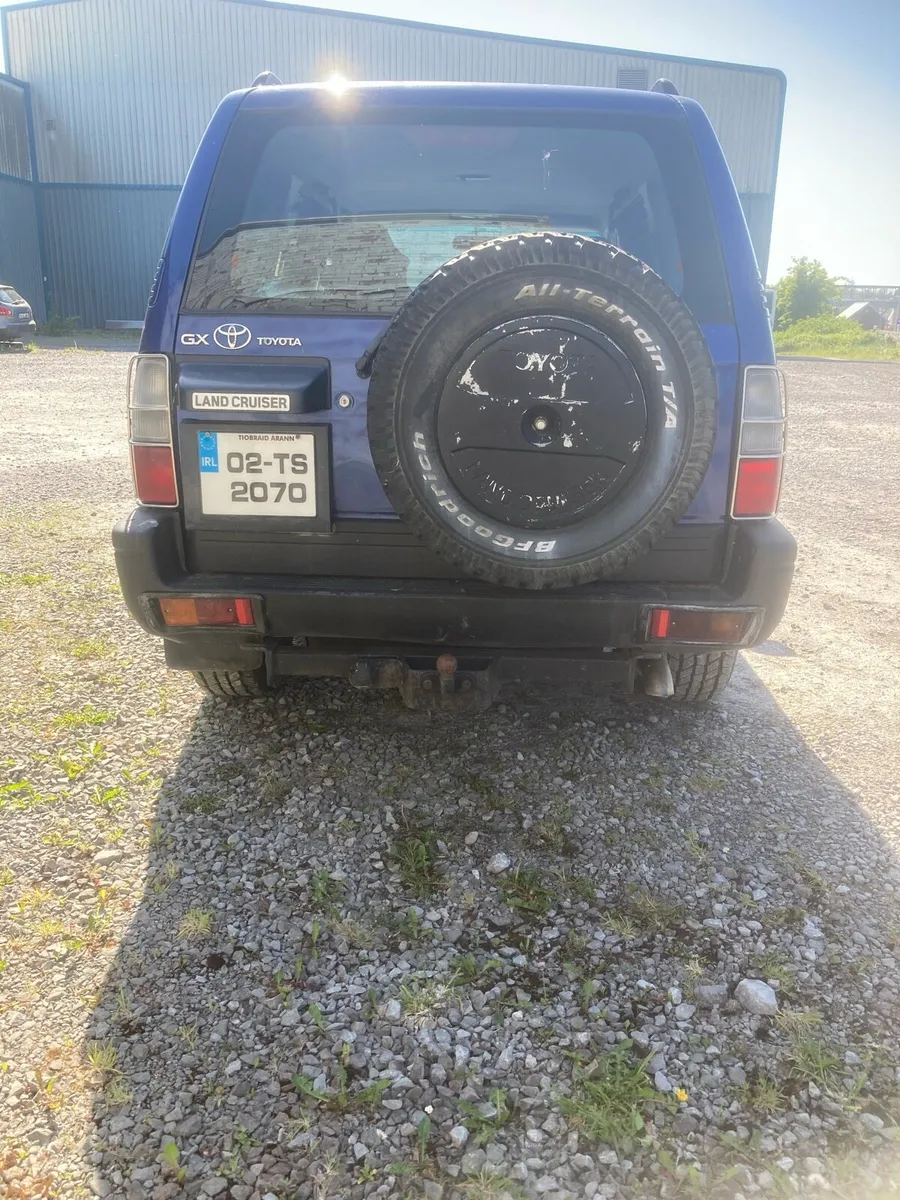 Toyota landcruiser - Image 4