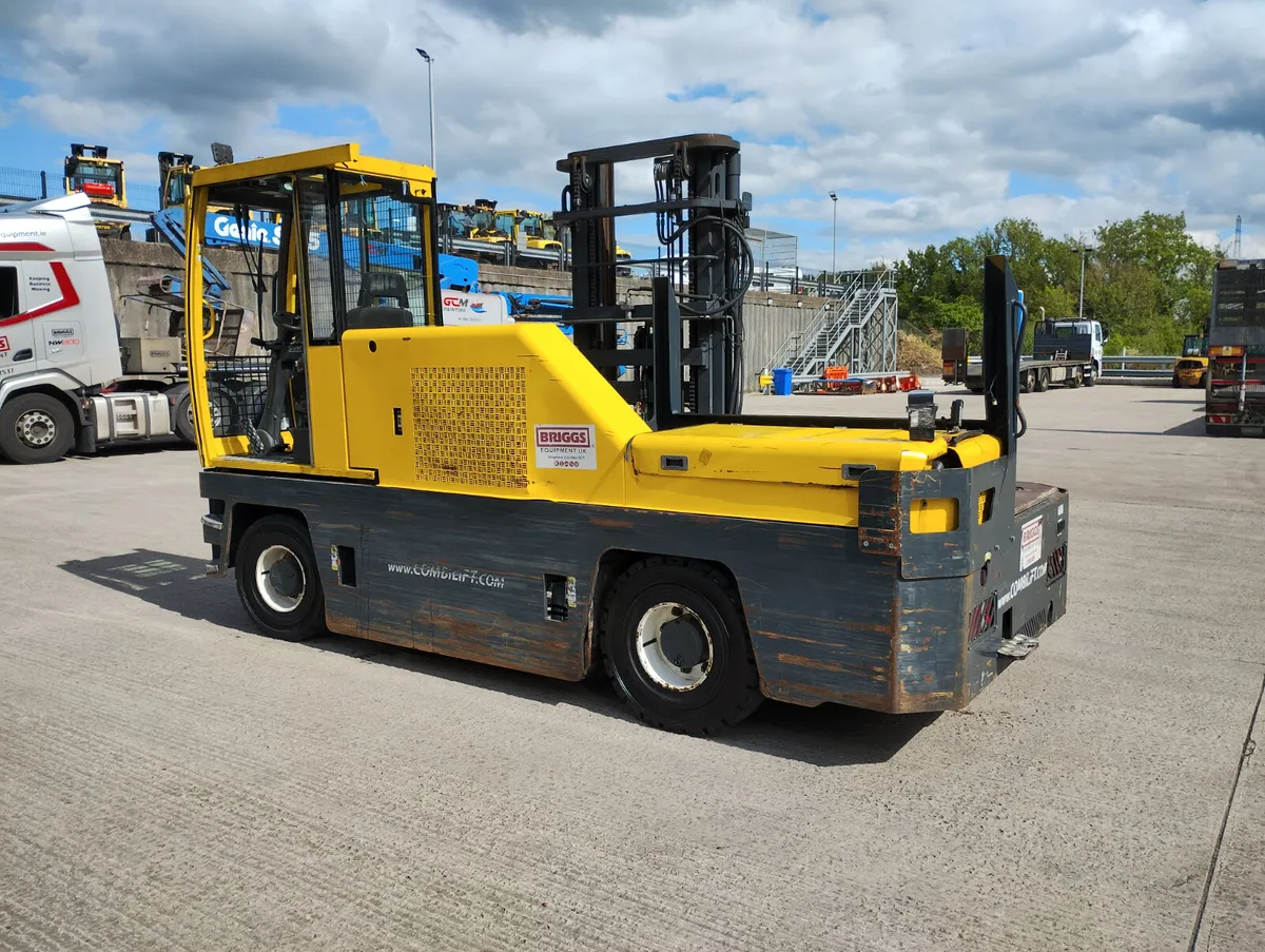 2017 Combilift C5000FSL Sideloader (REF: 010426) - Image 4