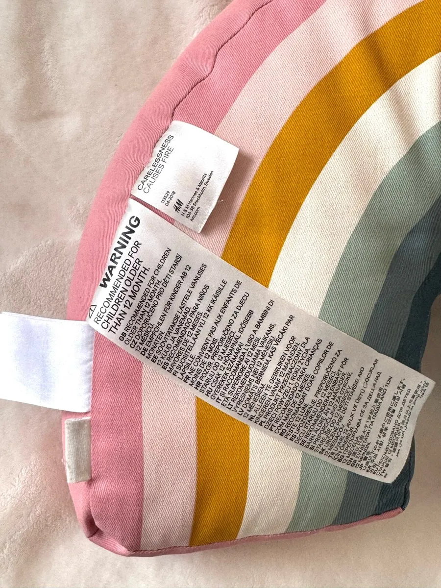 Rainbow cushion H&M - Image 2