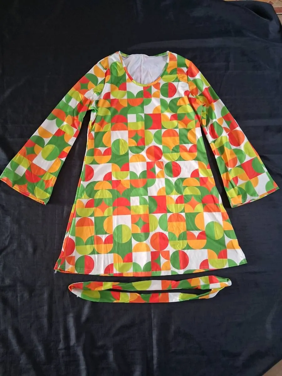Retro Style Dress - Image 1