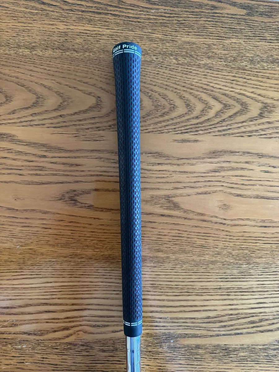 Titleist T400 7 iron left handed - Image 4
