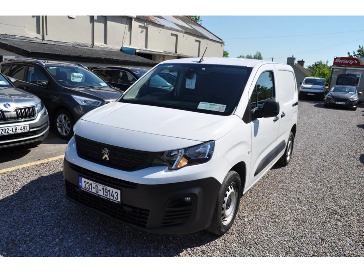 Peugeot Partner PROFESSIONAL PLUS 1.5 - Image 3