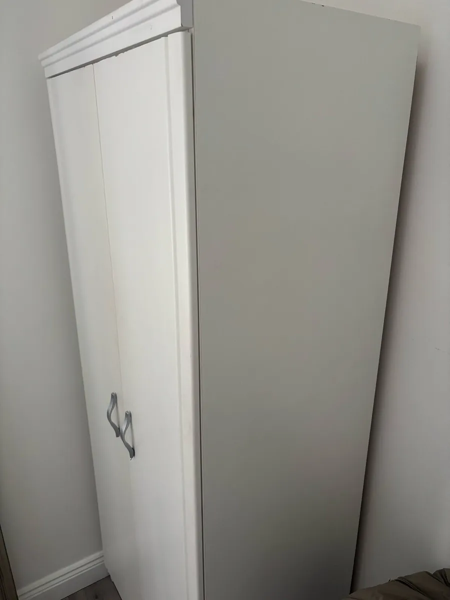Wardrobe - Image 3
