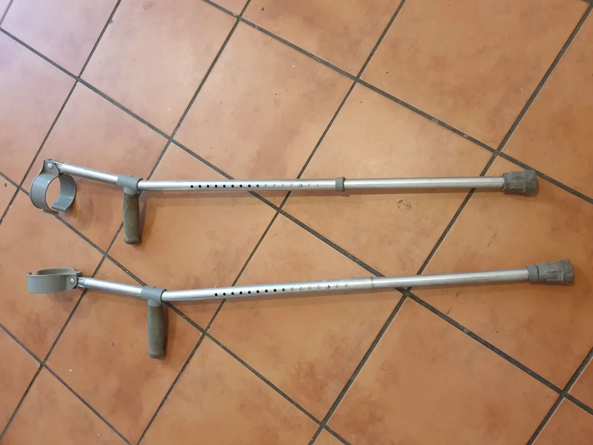 Crutches - Image 2