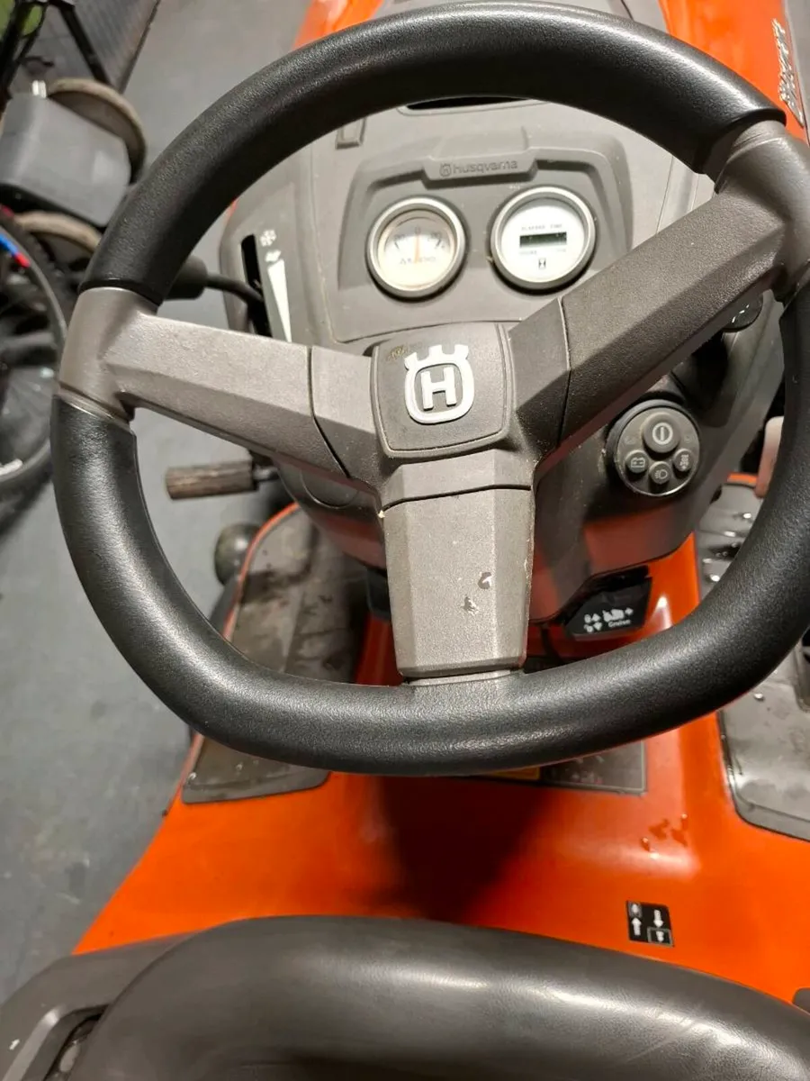 2017 Husqvarna tc338
22hp  656cc Briggs - Image 4