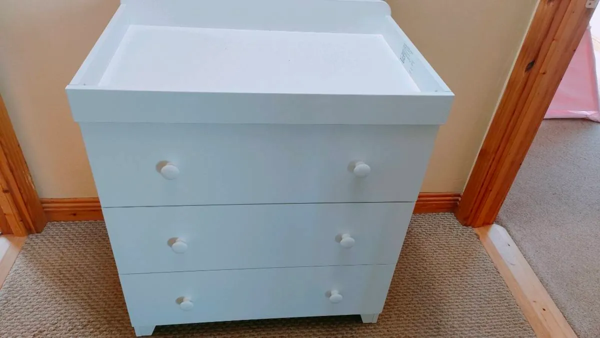 Little Acorns Dresser Changer (€250 new) - Image 2