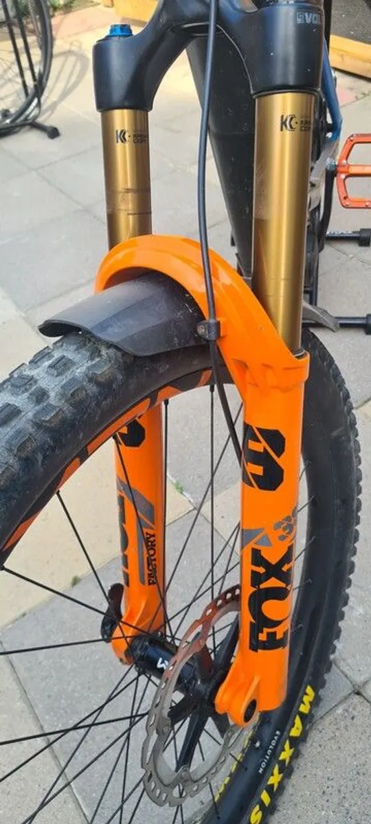 Cube stereo 160 mountain bike E-Bike - Image 2