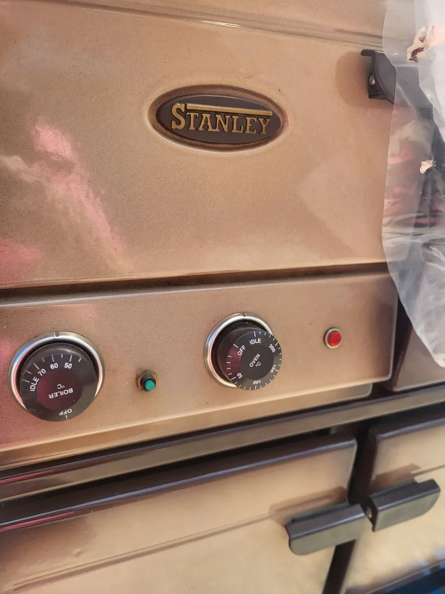 Oil fired Stanley Range - Image 1