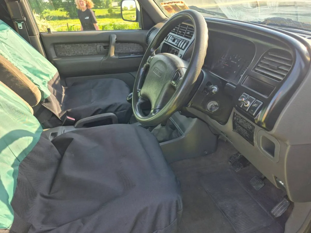 Isuzu trooper - Image 4