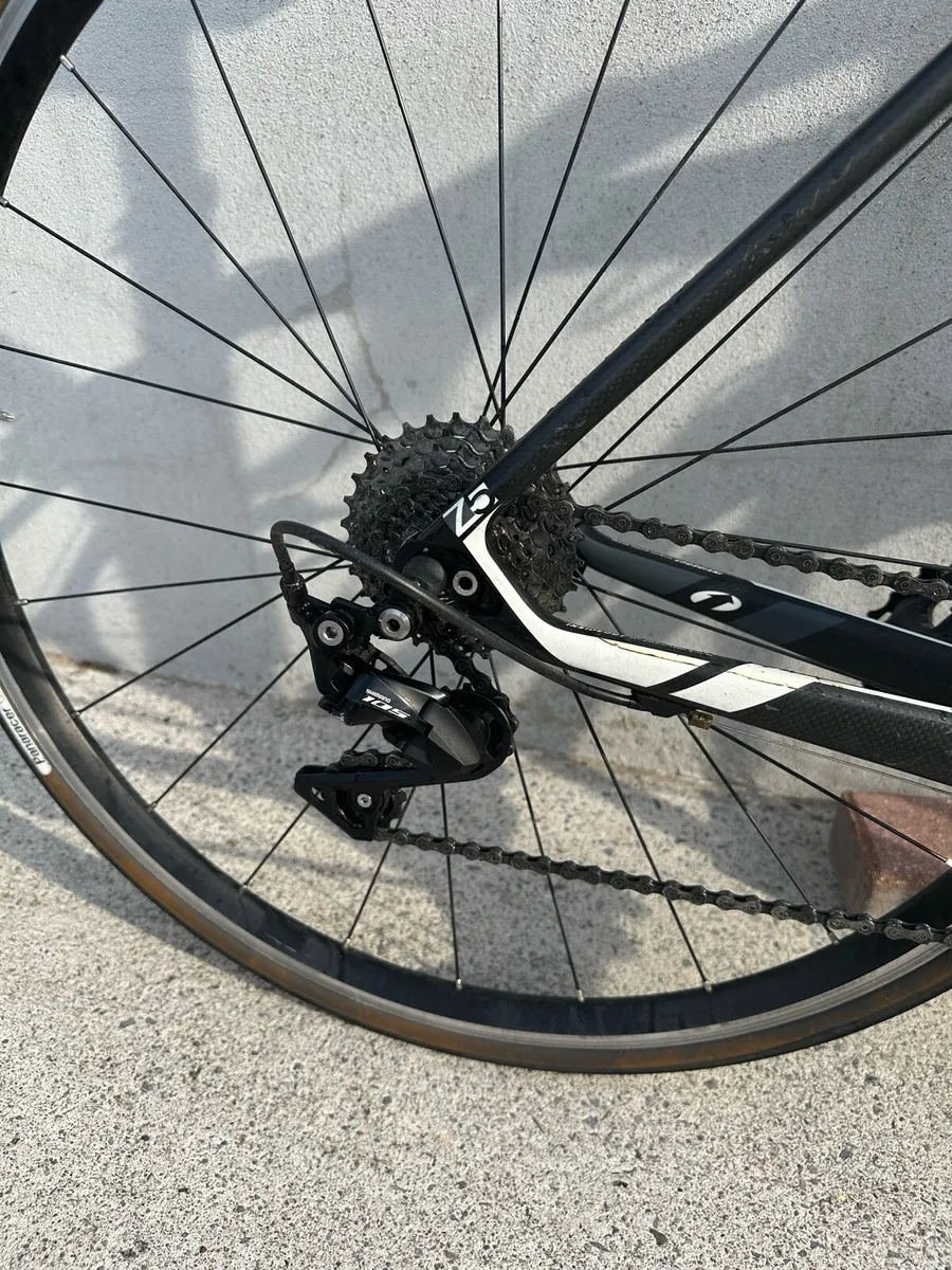 Felt Carbon Frame Road Bike - Image 4