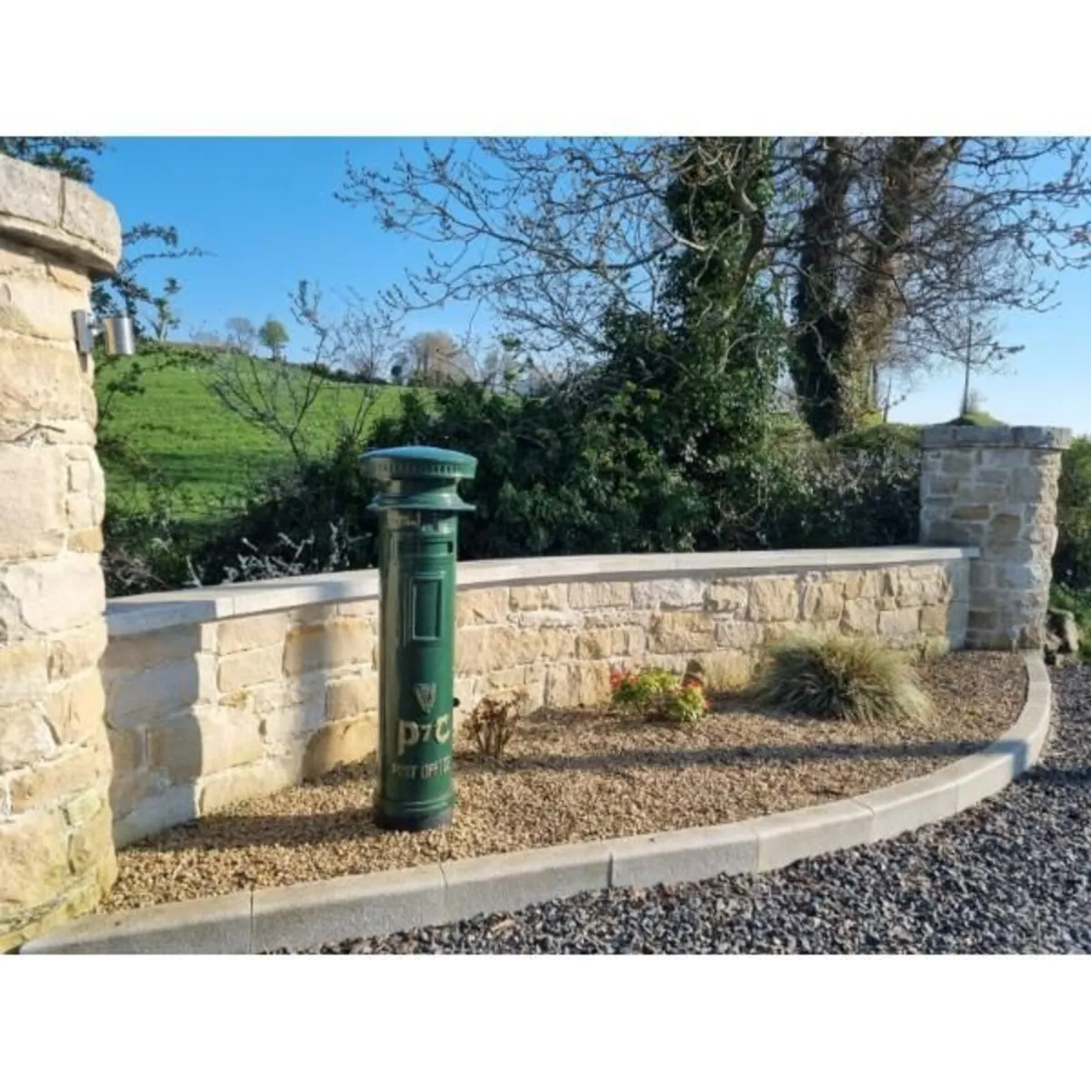 Tall Cast Iron Post Box CH-R1789B - Image 4