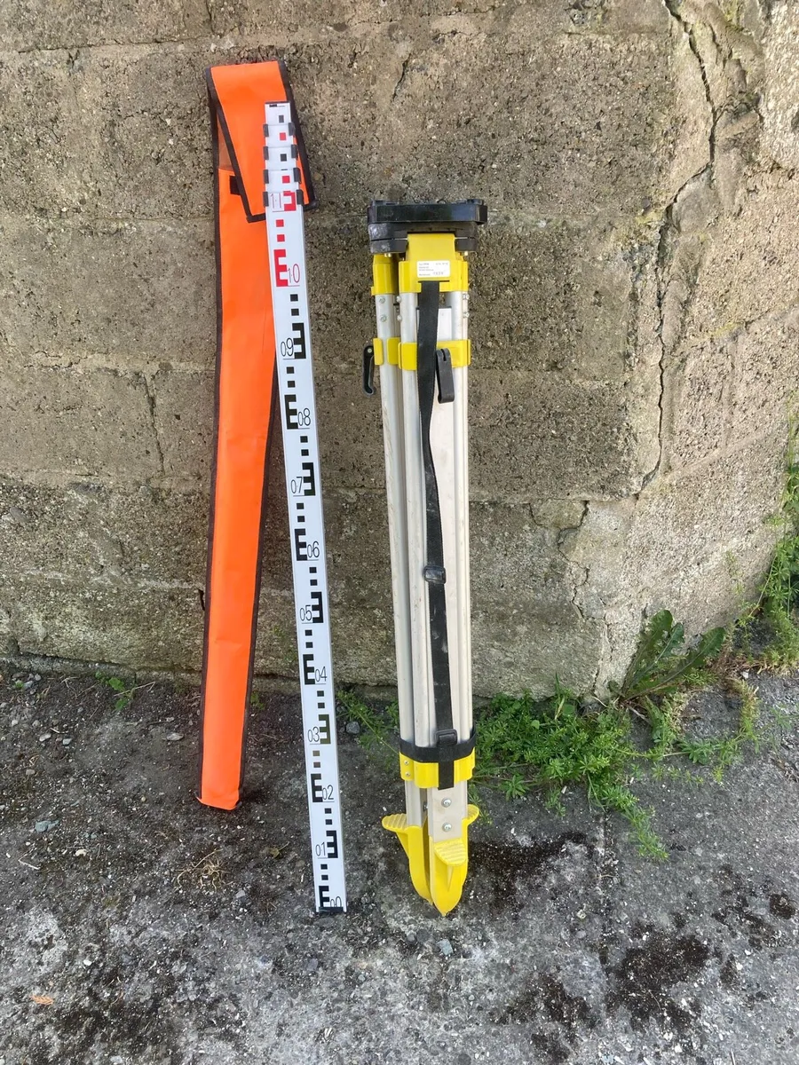 Tripod - Image 2