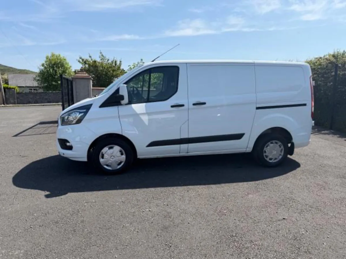 Ford Transit Custom Trend - No Vat - Image 4