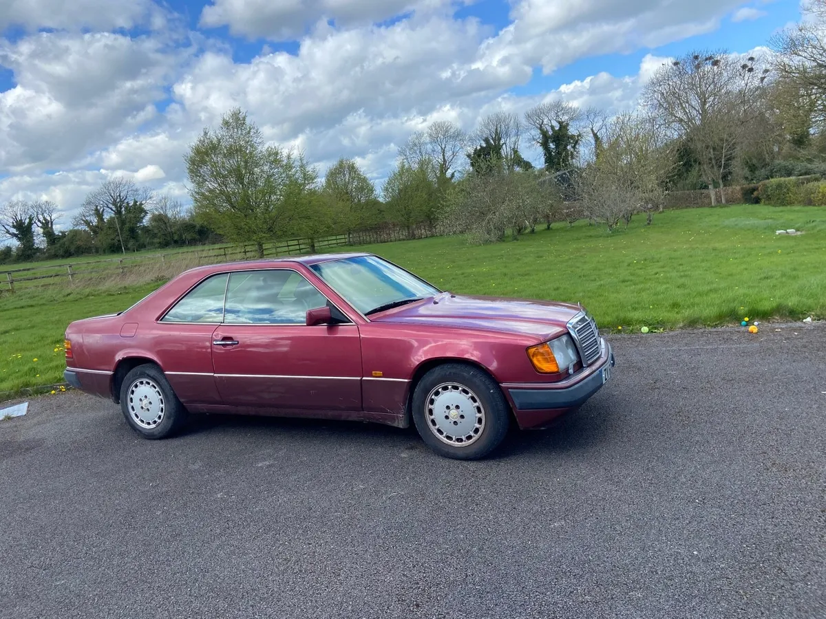 Mercedes-Benz Other 1990 - Image 2