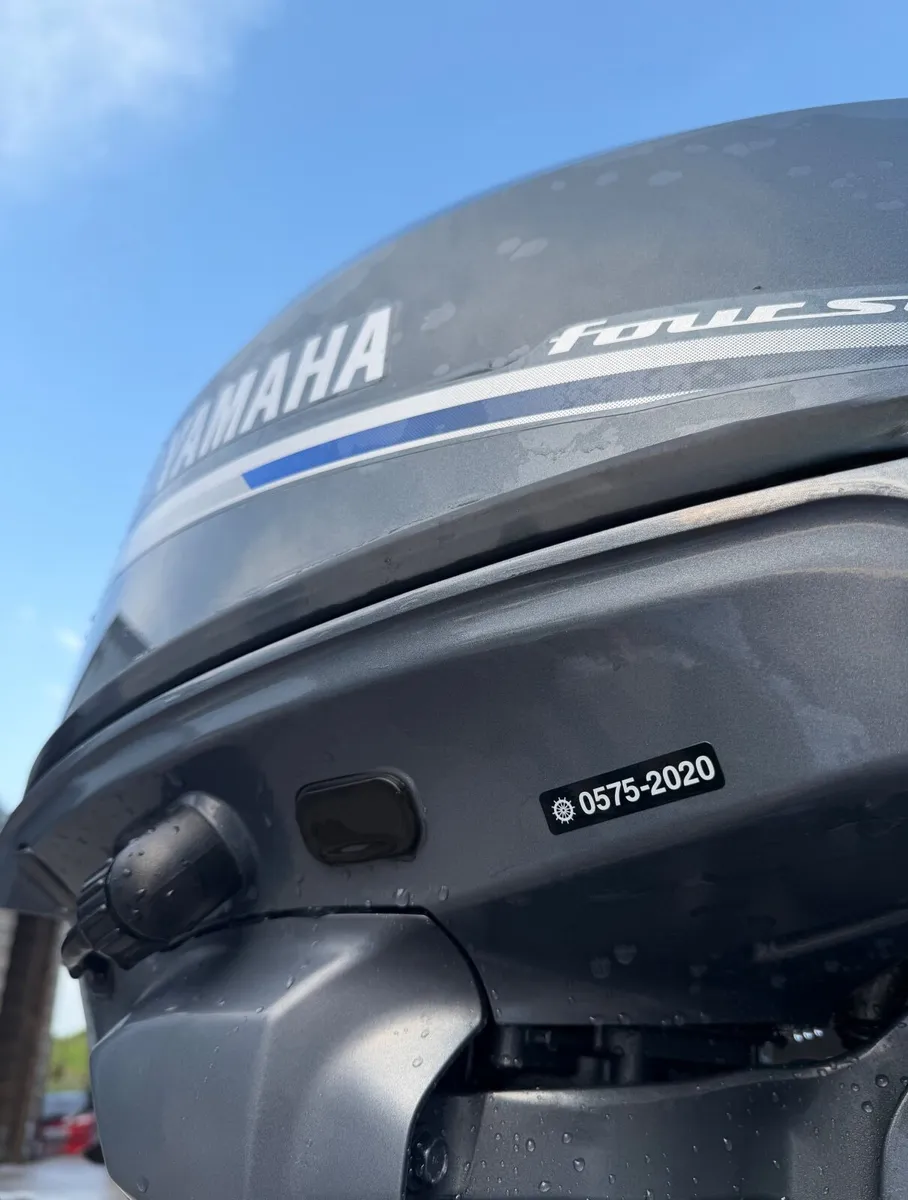 20hp Yamaha Outboard Engine - Image 4