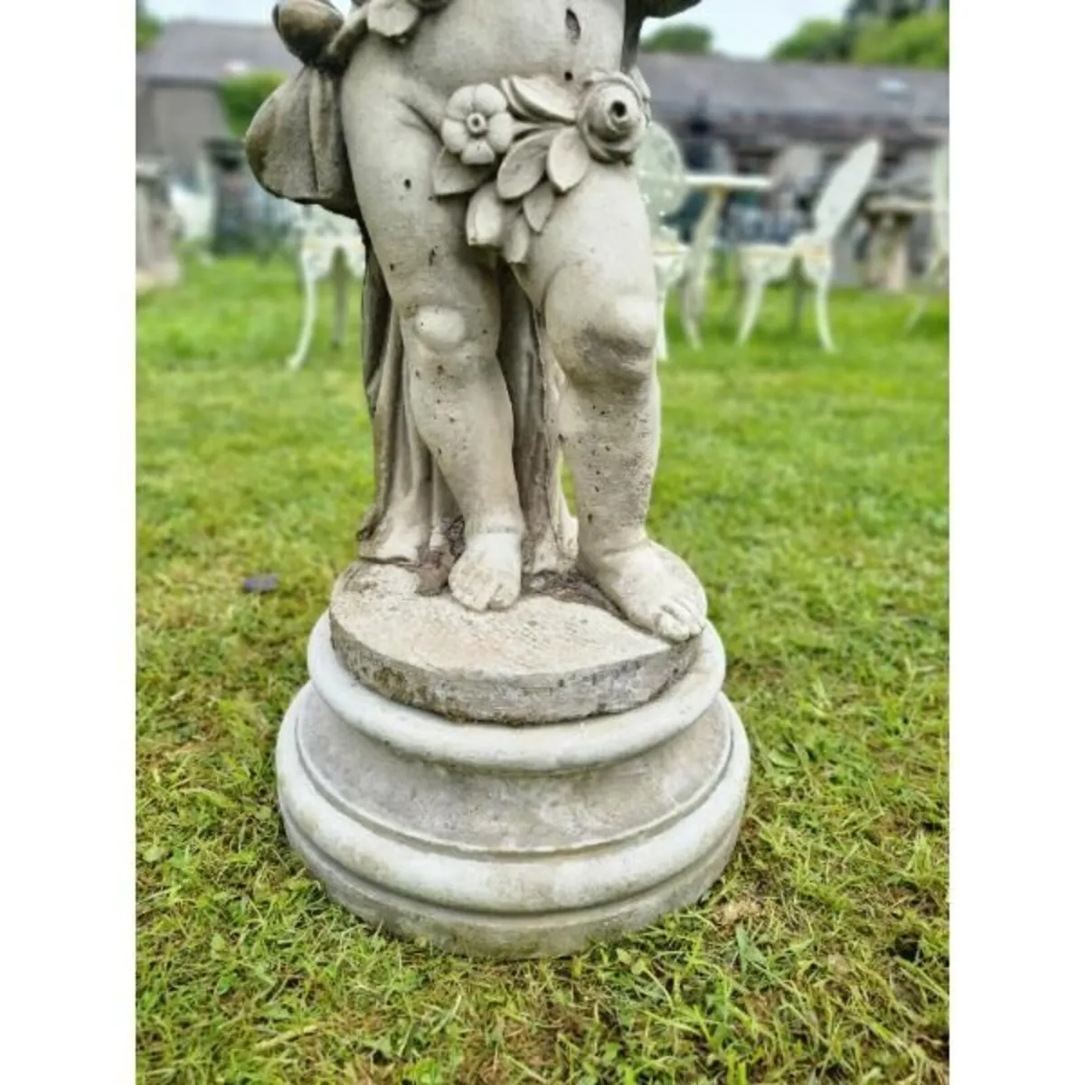 Bird Bath Large Hands Up Cherub GL BB049 - Image 2