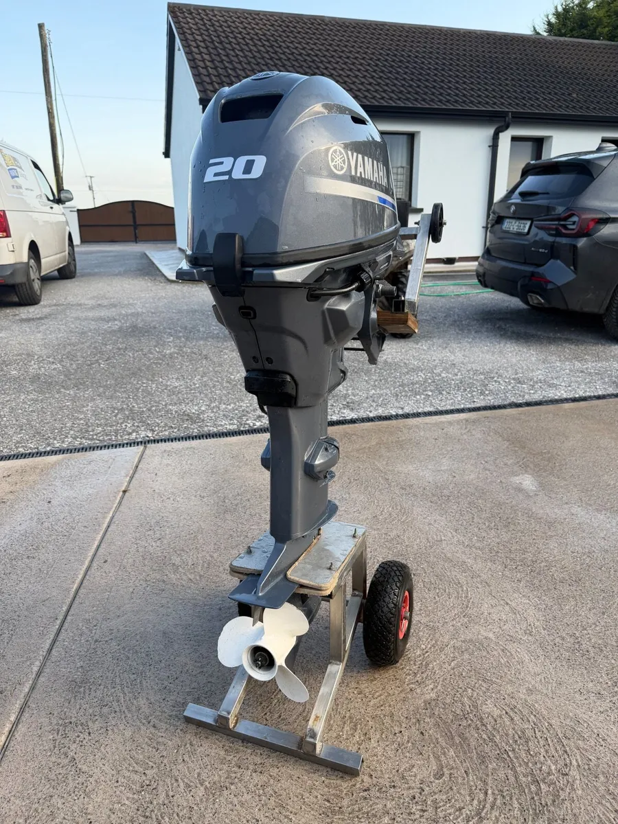 20hp Yamaha Outboard Engine - Image 1