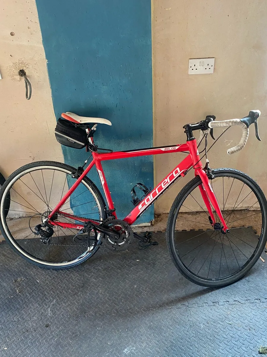 Racing bike - Image 1