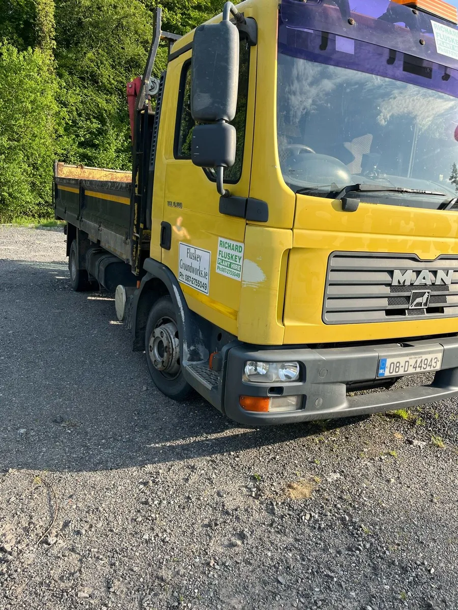 Man tipper truck €12,000 - Image 1