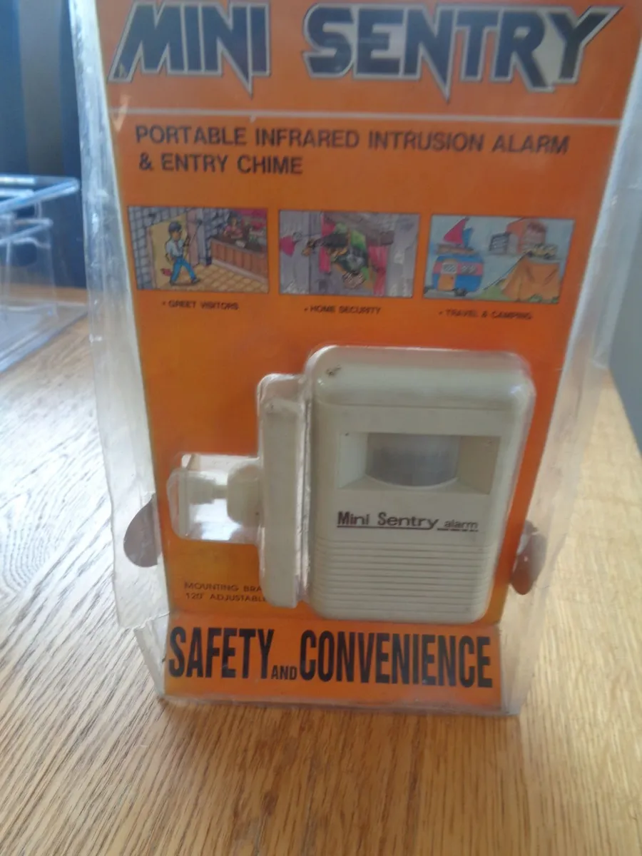 Portable Infrared Intrusion Alarm & Entry Chime - Image 2