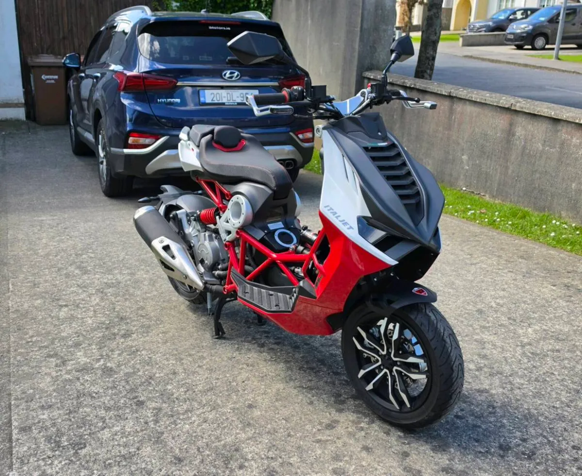 Brand new italjet dragster 200 - Image 2