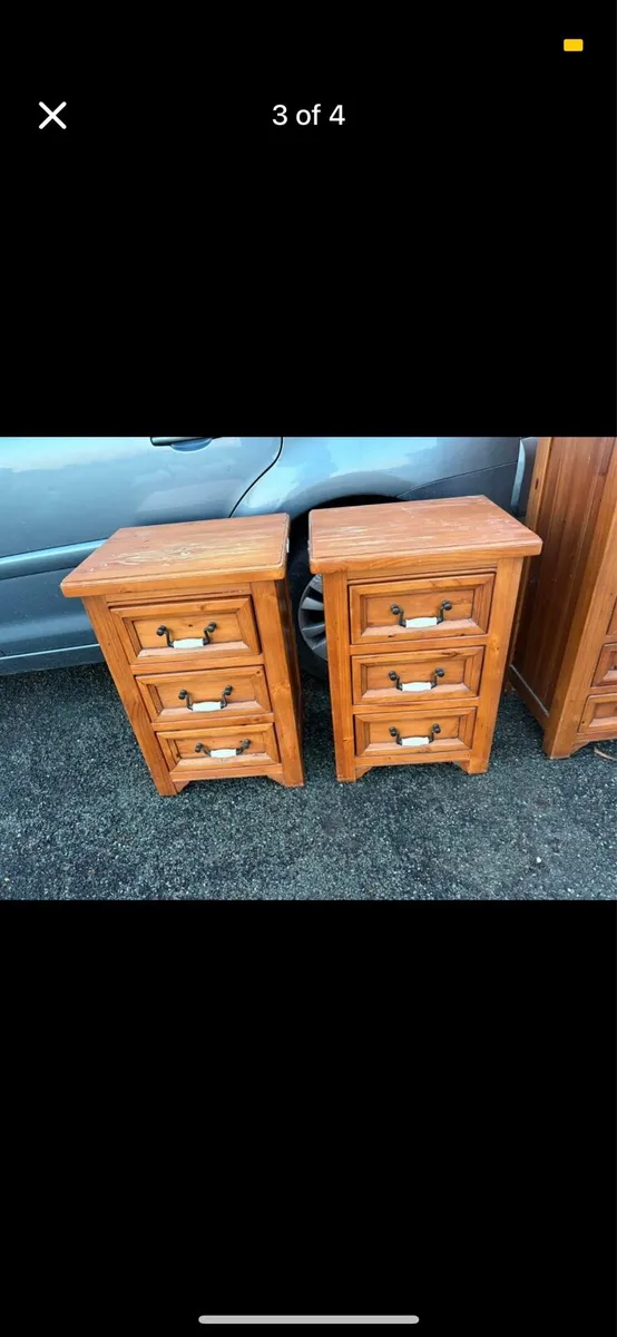 2 wooden bedside lockers - Image 1
