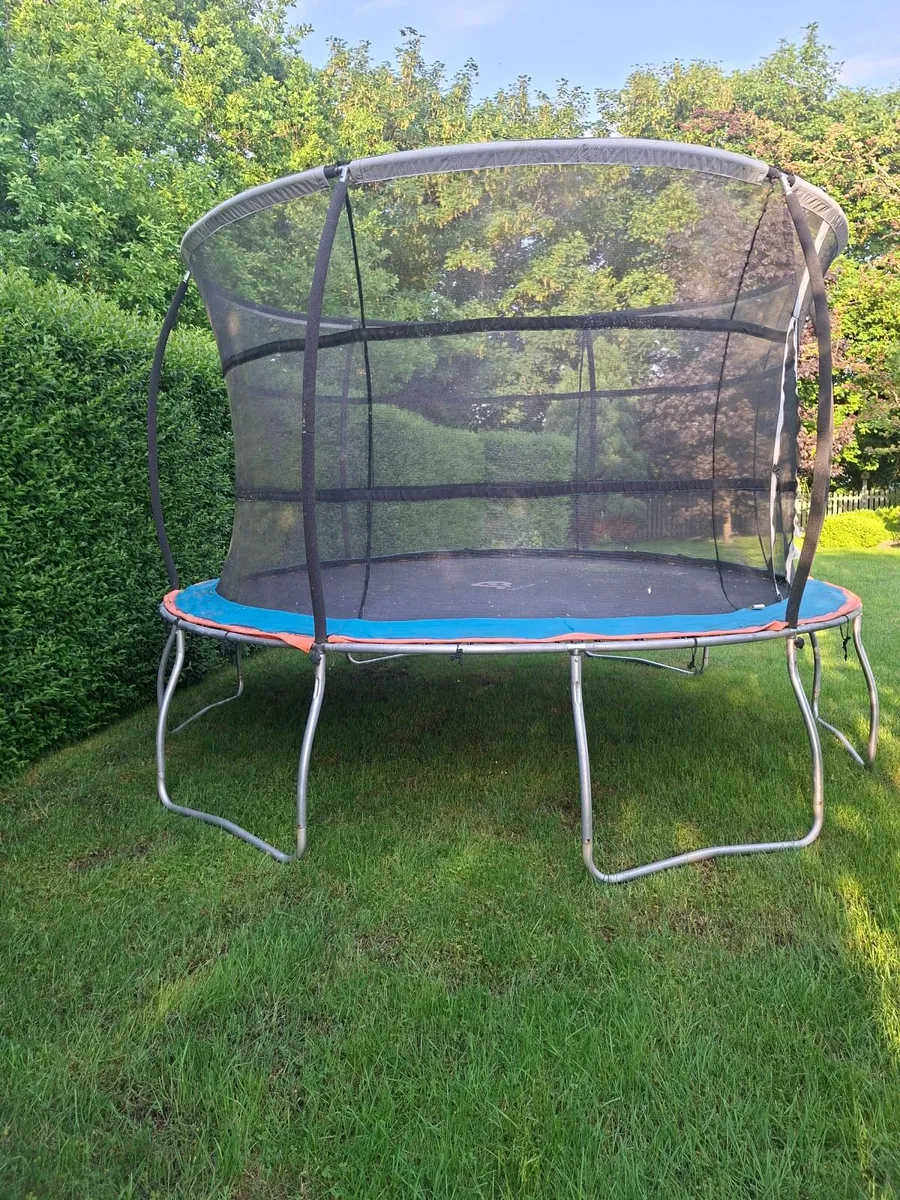 Trampoline - Image 2