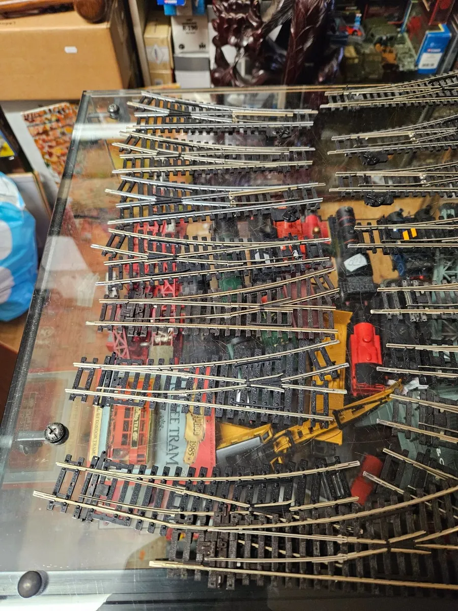 Hornby OO Gauge Points - Image 1
