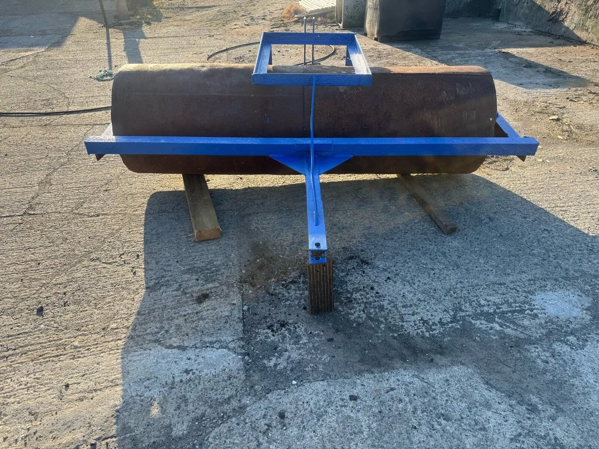 8ft land roller - Image 1