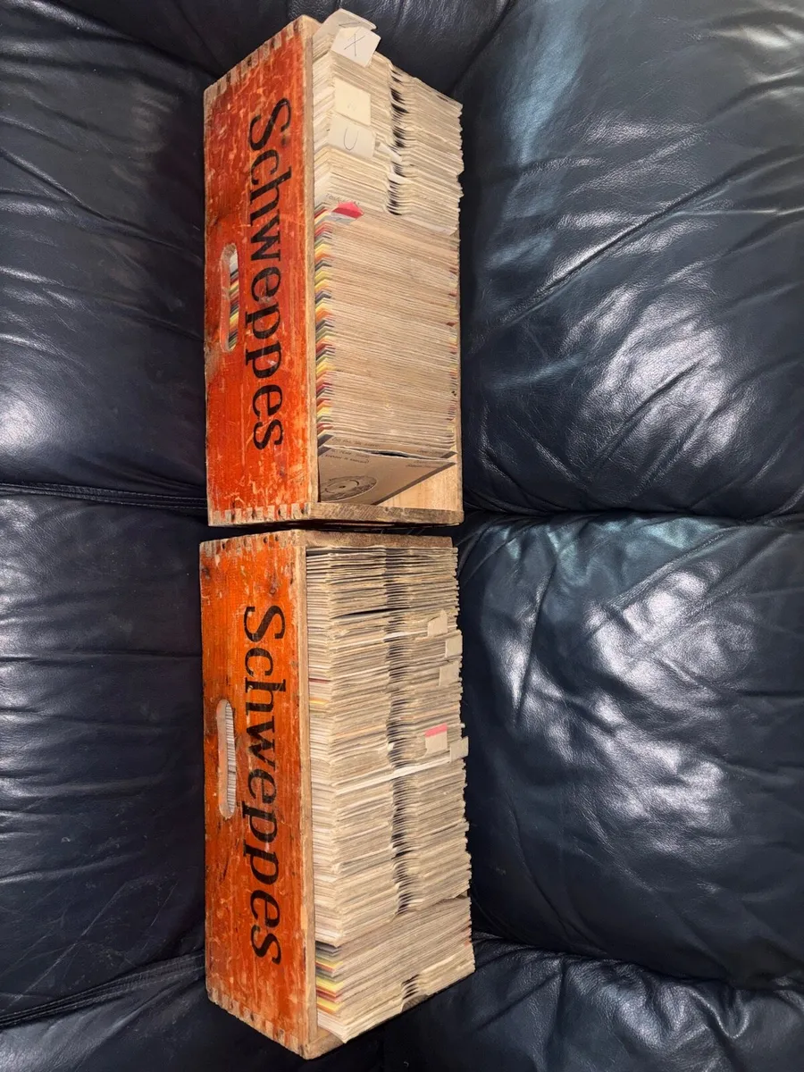 Collectors set of 45 vinyl singles - Image 4
