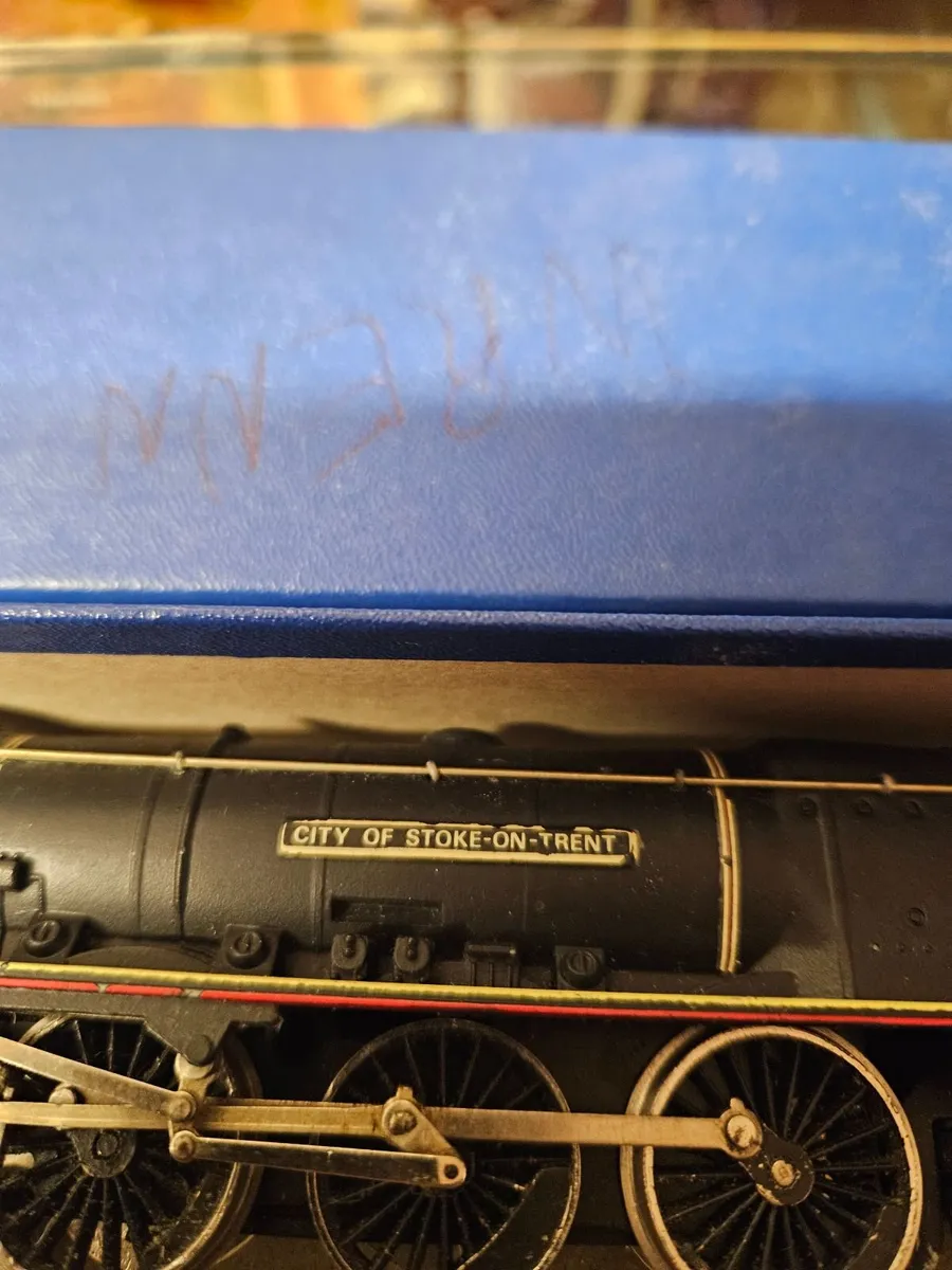 Hornby Wrenn OO Gauge Steam Engine - Image 2