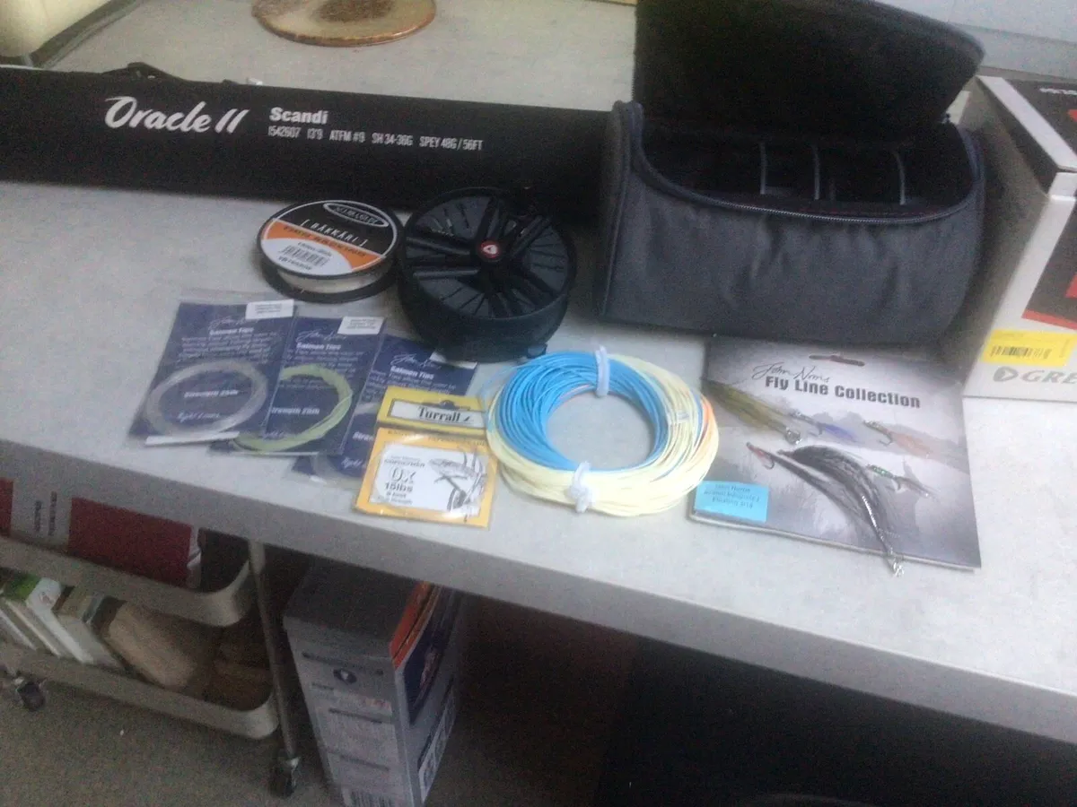 Salmon fly fishing package - Image 2