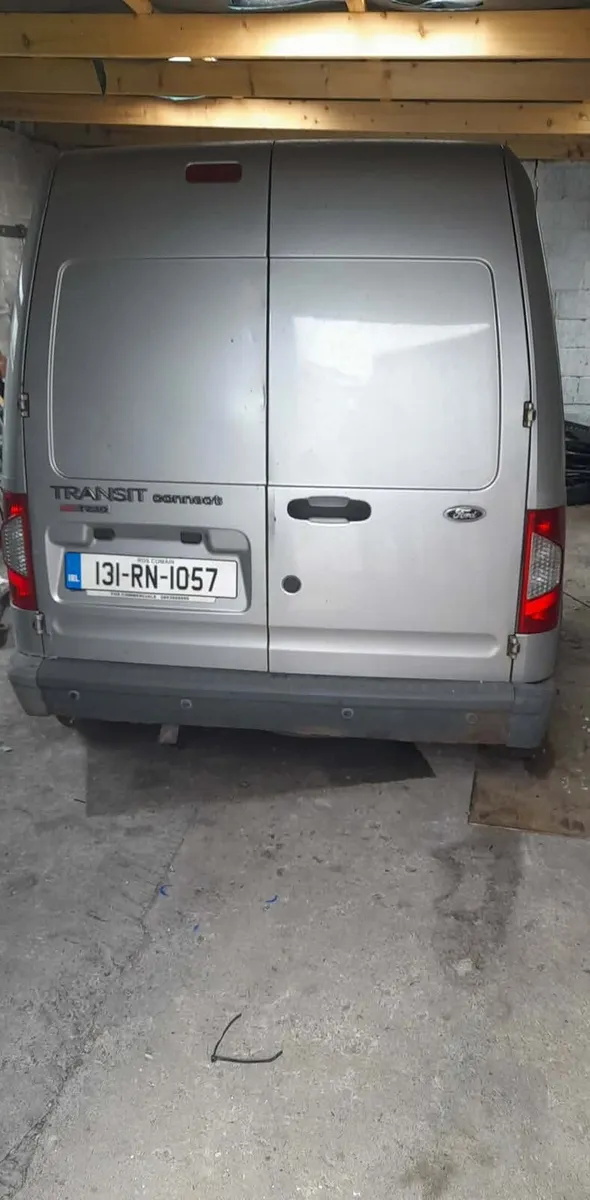 Van - Image 2