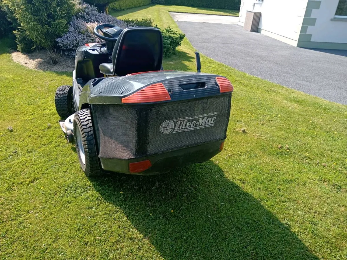 Ride on Mower - Image 4