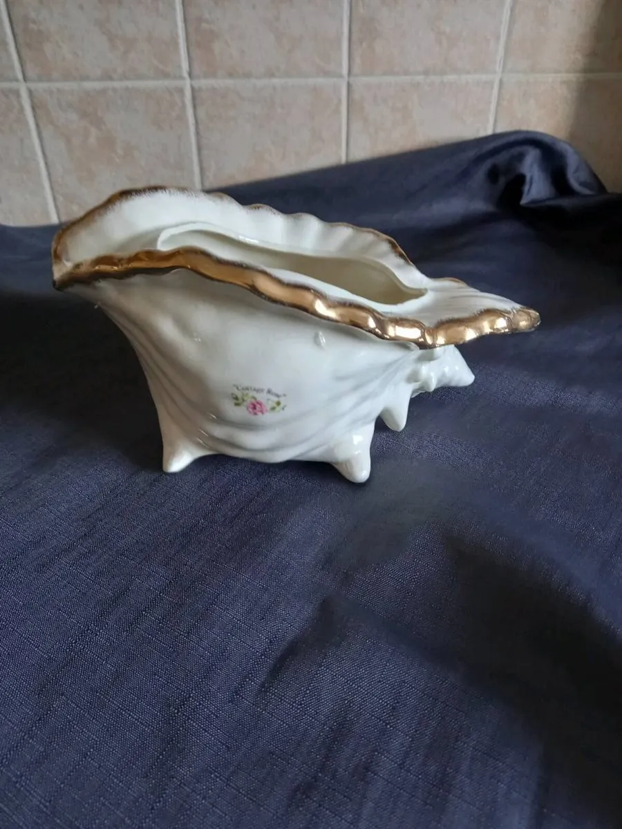 2 Conch Shell Planters - Image 2