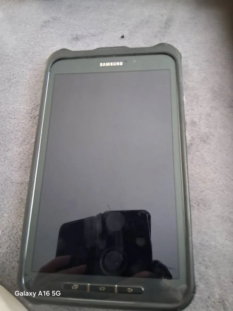 Samsung galaxy tap active sm t360 - Image 2
