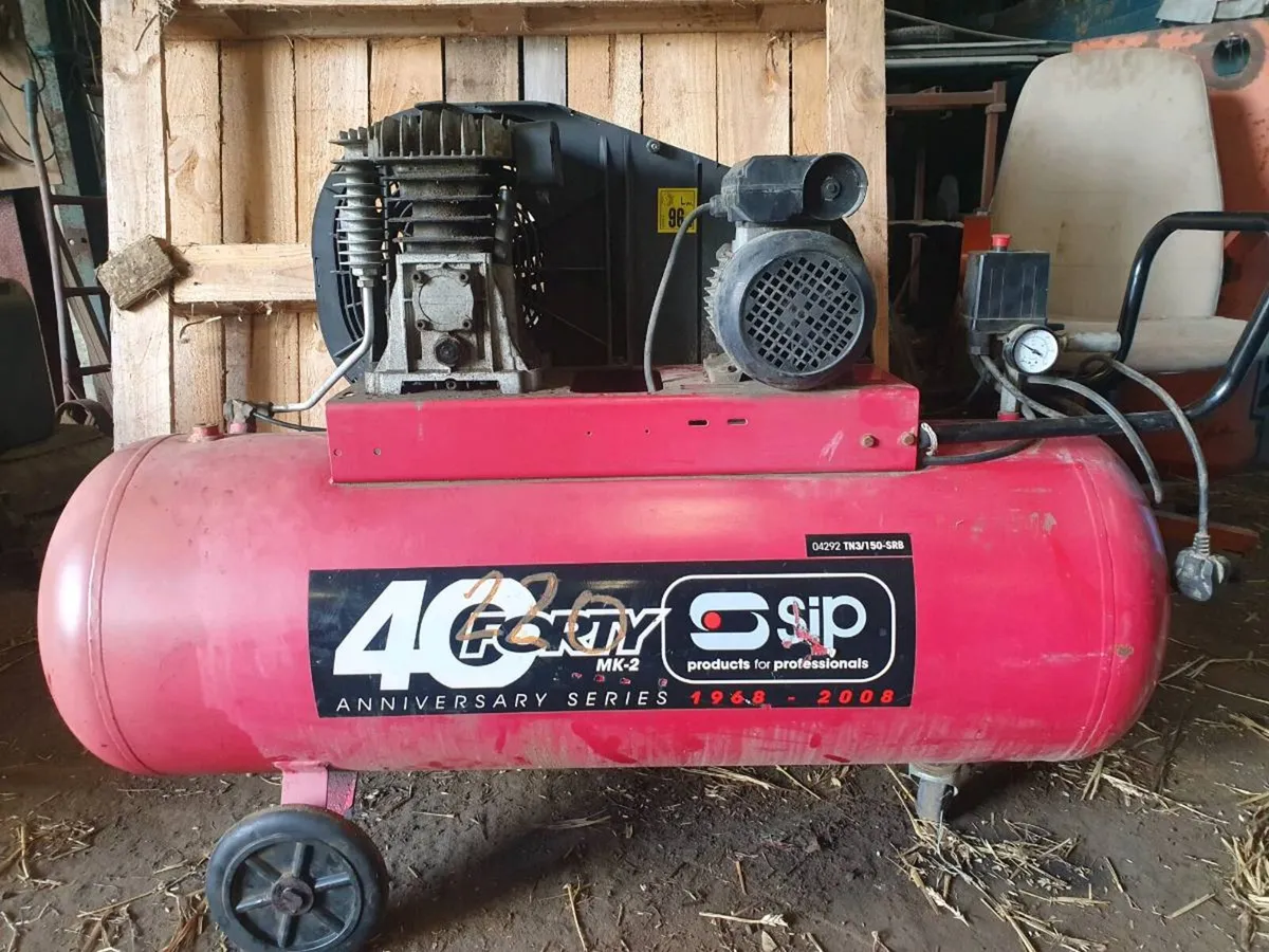 Compressor - Image 1